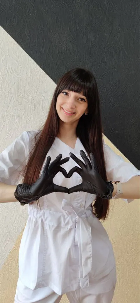 Майстер депіляції студії VelvetSkin